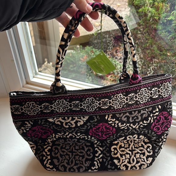 VERA BRADLEY LADIES CANTERBERRY MAGENTA TOTE BAG-GR8T GIFT IDEA! - Picture 5 of 7
